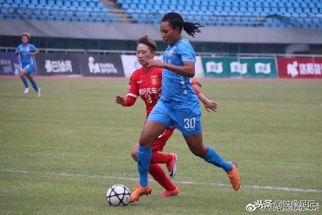 巴萨21世纪10大球星：梅西第1 埃托奥第10