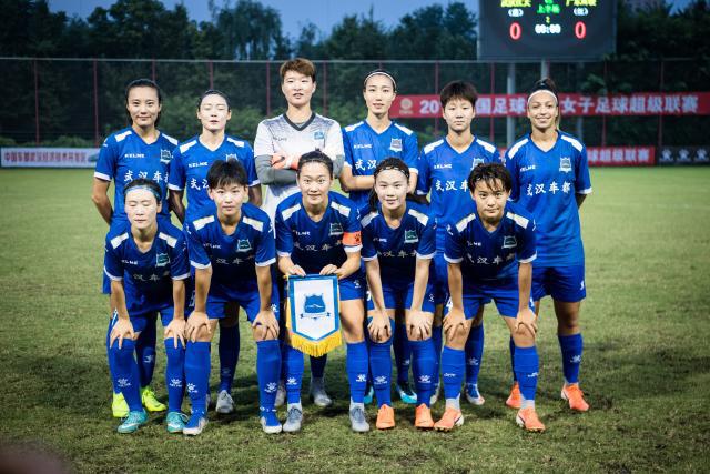 斯诺克世锦赛：吴宜泽晋级16强 范争一憾负肖恩·墨菲