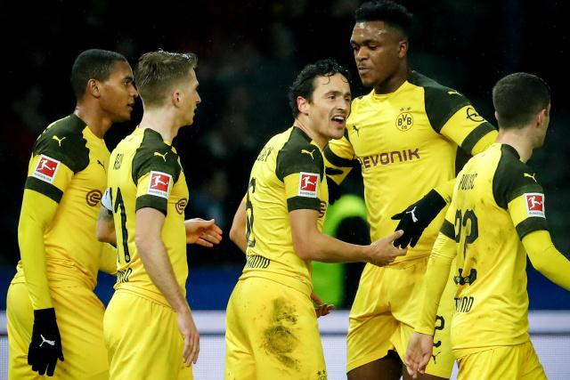 曼联17轮联赛积22分排名13 1989/90赛季至今最差