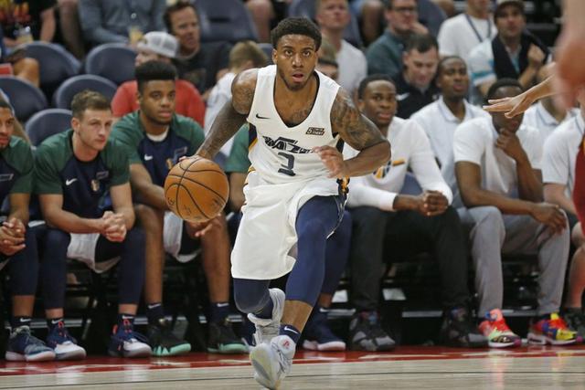 皮特森48分新疆取4连胜 林庭谦16分天津3连败